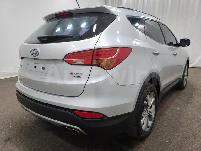 Hyundai Santa fe - автомобили, коли, обяви за нови и употребявани 3