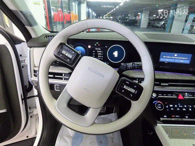 Hyundai Santa fe MX5 1.6T HEV AWD CALLIGRAPHY ЛИЗИНГ БЕЗ ПЪРВ. ВН. - автомобили, коли, обяви за нови и употребявани 7