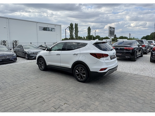 Hyundai Santa fe 2.2CRDi 4WD Подгрев/Панорама/Keyless/Камера - автомобили, коли, обяви за нови и употребявани 3