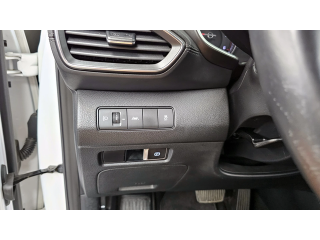 Hyundai Santa fe 2.2 4WD Premium autogeorge.com - автомобили, коли, обяви за нови и употребявани 13