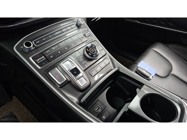 Hyundai Santa fe 2.2 4WD PRESTIGE autogeorge.com - автомобили, коли, обяви за нови и употребявани 8