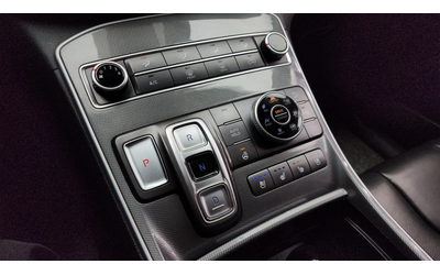 Hyundai Santa fe 2.2 4WD Premium autogeorge.com - автомобили, коли, обяви за нови и употребявани 7