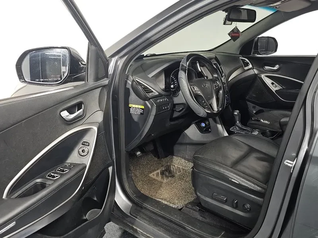 Hyundai Santa fe 2.0 4Wd Premium - автомобили, коли, обяви за нови и употребявани 9