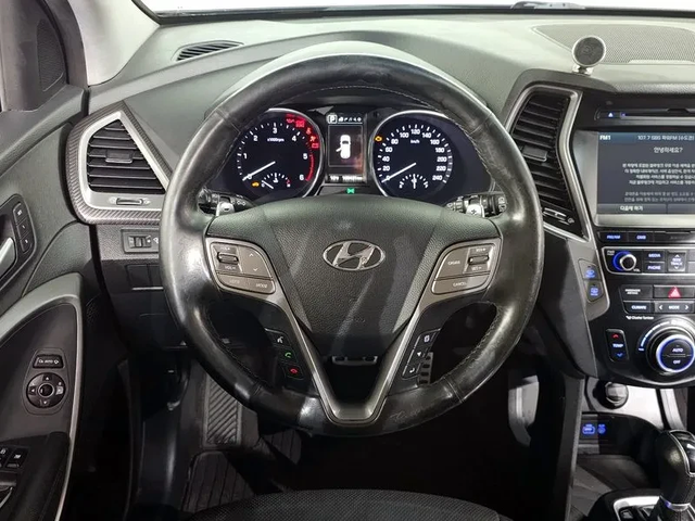 Hyundai Santa fe 2.2 4Wd Exclusive Special - автомобили, коли, обяви за нови и употребявани 12