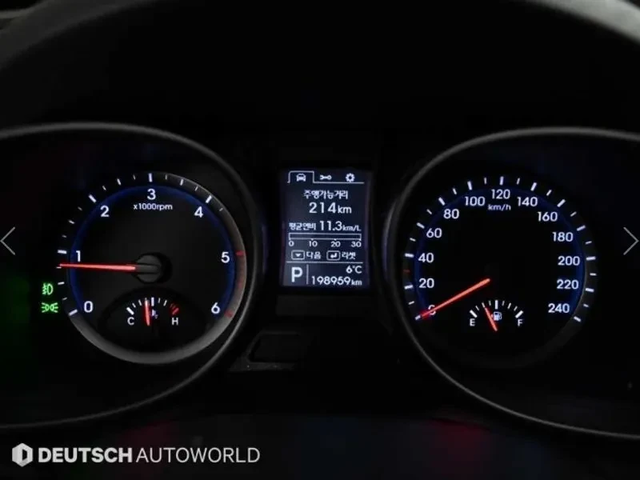 Hyundai Santa fe 2.0 4Wd Premium - автомобили, коли, обяви за нови и употребявани 7