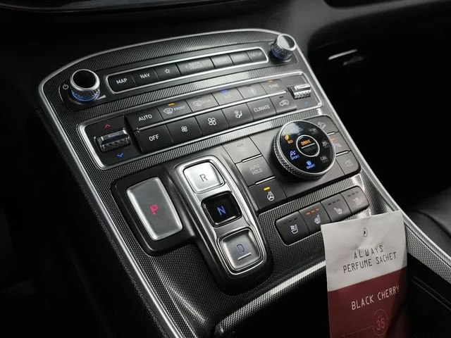 Hyundai Santa fe 2.2 4Wd Prestige - автомобили, коли, обяви за нови и употребявани 8