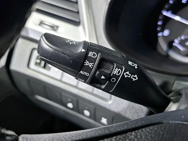 Hyundai Santa fe 2.0 4Wd Premium - автомобили, коли, обяви за нови и употребявани 15