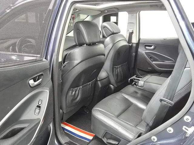 Hyundai Santa fe 2.0 4Wd Exclusive Special - автомобили, коли, обяви за нови и употребявани 10