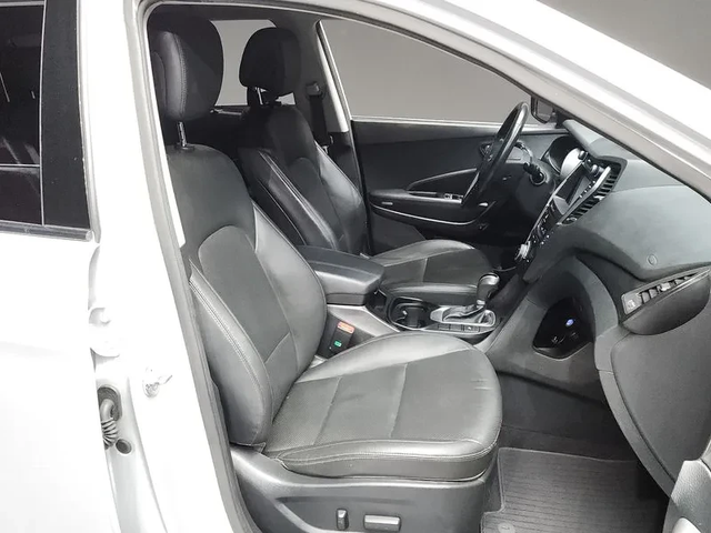 Hyundai Santa fe Diesel 2.0 4Wd Premium - автомобили, коли, обяви за нови и употребявани 10