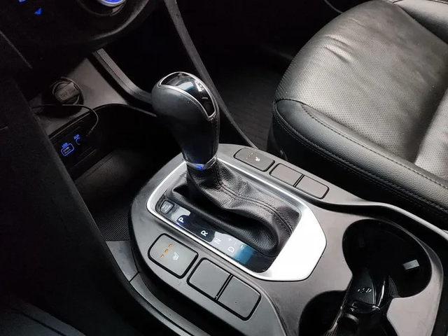 Hyundai Santa fe Diesel 2.0 4Wd Premium - автомобили, коли, обяви за нови и употребявани 8