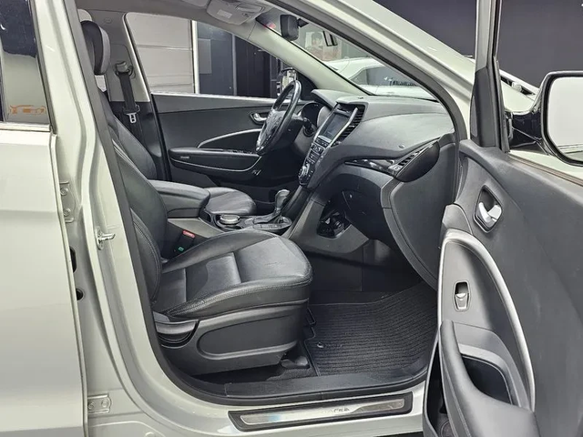 Hyundai Santa fe 2.0 CRDi 4Wd Premium - автомобили, коли, обяви за нови и употребявани 10