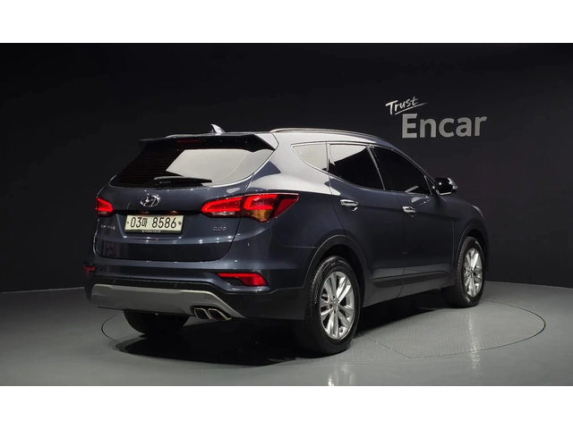 Hyundai Santa fe Diesel 2.0 2Wd - автомобили, коли, обяви за нови и употребявани 1