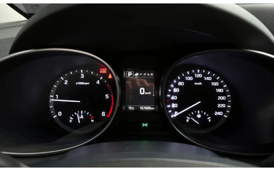 Hyundai Santa fe Diesel 2.0 2Wd - автомобили, коли, обяви за нови и употребявани 6