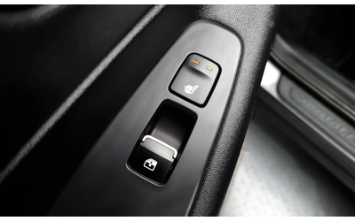 Hyundai Santa fe Diesel 2.2 2Wd Prestige - автомобили, коли, обяви за нови и употребявани 14