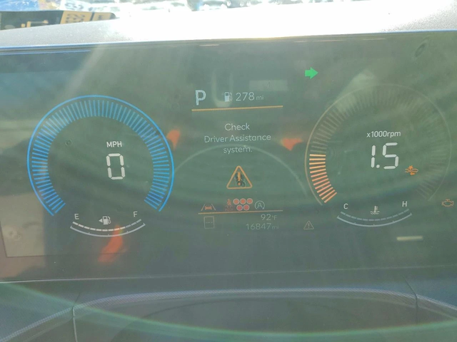 Hyundai Santa fe SE* КАМЕРИ* KEYLESS* ПОДГРЕВ* - автомобили, коли, обяви за нови и употребявани 8