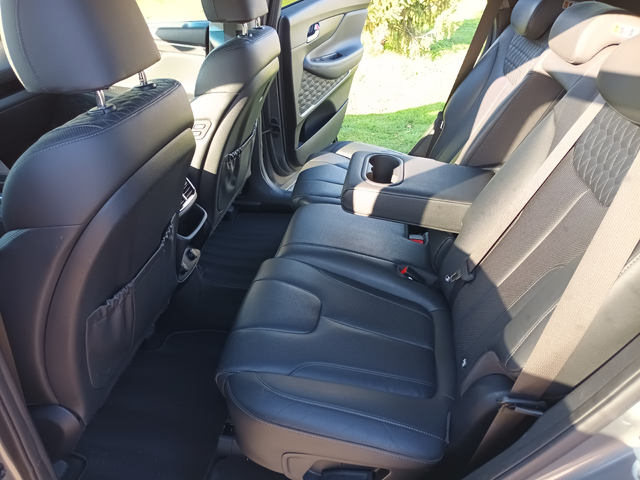 Hyundai Santa Fe - 4х4/2.2CRDi/200к.с. - автомобили, коли, обяви за нови и употребявани 9