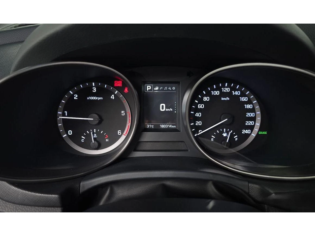 Hyundai Santa fe Diesel 2.0 2WD Premium * НАЙ-ДОБРА ЦЕНА В БЪЛГАРИЯ - автомобили, коли, обяви за нови и употребявани 7