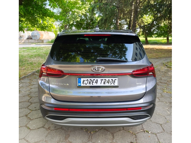 Hyundai Santa fe 2.2 CRDI 4x4 - автомобили, коли, обяви за нови и употребявани 4