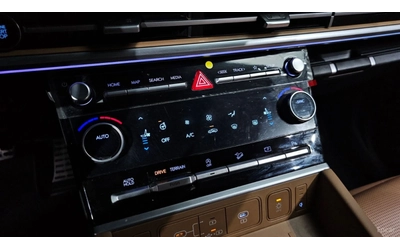 Hyundai Santa fe 2.5T 4WD Calligraphy* МАСАЖИ* 360* ПАНО - автомобили, коли, обяви за нови и употребявани 15
