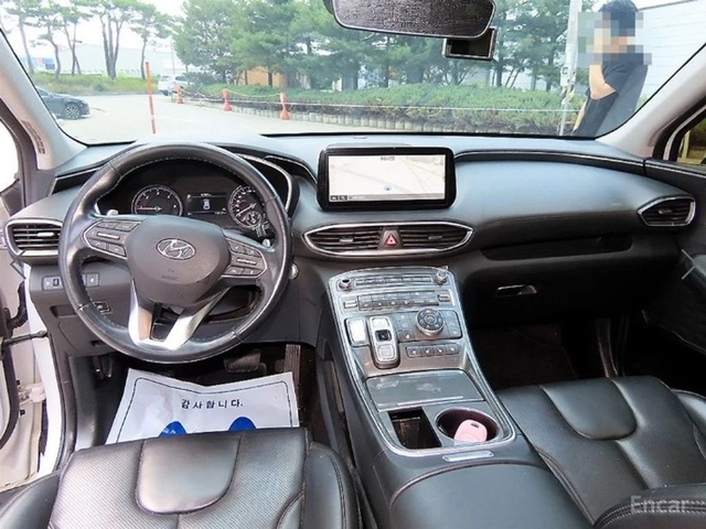 Hyundai Santa fe 2.2D Prestige 4x4* DISTRONIC* ПОДГРЕВ* ОБДУХВАНЕ* - автомобили, коли, обяви за нови и употребявани 6