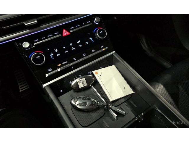 Hyundai Santa fe 2.5T* 4X4* CALLIGRAPHY* HEAD UP* БЕЗ ИНЦИДЕНТИ - автомобили, коли, обяви за нови и употребявани 14