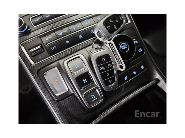 Hyundai Santa fe 2.2 2WD Premium - автомобили, коли, обяви за нови и употребявани 6