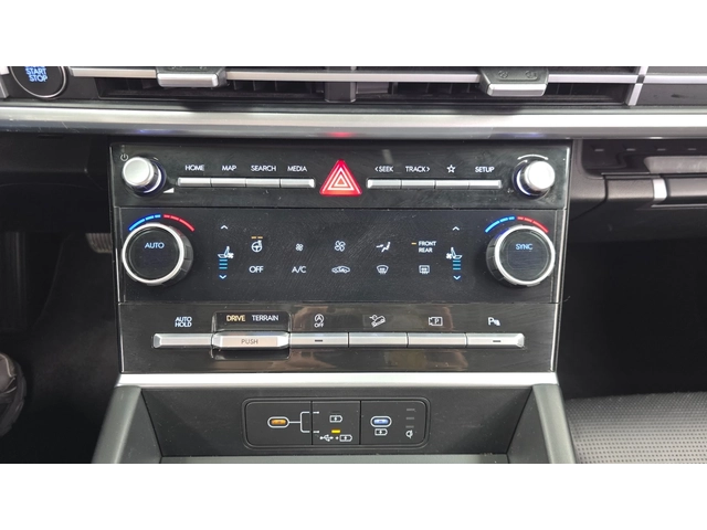 Hyundai Santa fe 2.5T 4WD Exclusive | DISTRONIC| Панорама| Обдухван - автомобили, коли, обяви за нови и употребявани 10