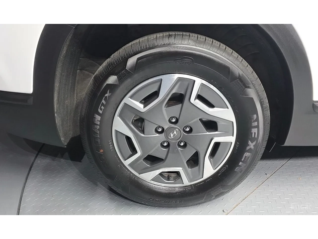 Hyundai Santa fe Hybrid 1.6 4WD - автомобили, коли, обяви за нови и употребявани 4