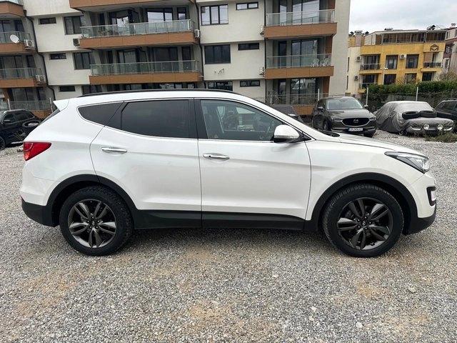 Hyundai Santa fe АВТОМАТИК 4х4 НАВИГАЦИЯ - автомобили, коли, обяви за нови и употребявани 3