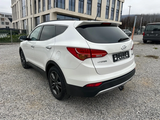 Hyundai Santa fe АВТОМАТИК 4х4 НАВИГАЦИЯ - автомобили, коли, обяви за нови и употребявани 4