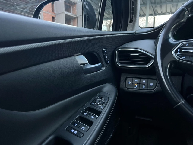 Hyundai Santa fe AWD 2.0T - автомобили, коли, обяви за нови и употребявани 11