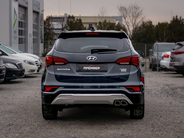 Hyundai Santa fe 2.2CRDI-ПЕРФЕКТНА-6М.ГАР.РЕАЛНИ КМ. - автомобили, коли, обяви за нови и употребявани 4