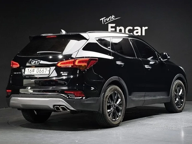 Hyundai Santa fe 2.2 CRDI 4WD - САМО 30% АВАНС - автомобили, коли, обяви за нови и употребявани 1