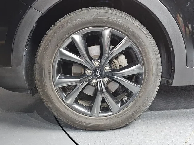 Hyundai Santa fe 2.2 CRDI 4WD - САМО 30% АВАНС - автомобили, коли, обяви за нови и употребявани 4