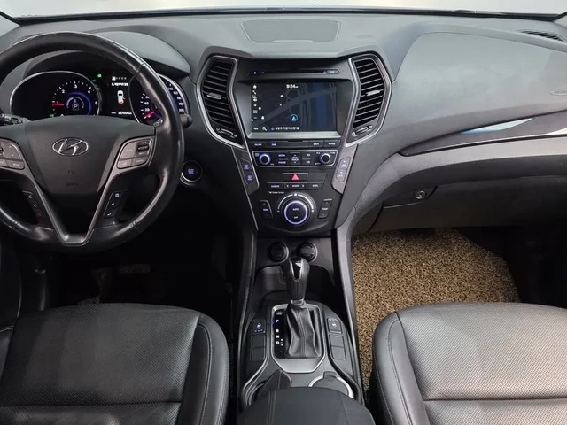 Hyundai Santa fe 2.2 CRDI 4WD - САМО 30% АВАНС - автомобили, коли, обяви за нови и употребявани 6