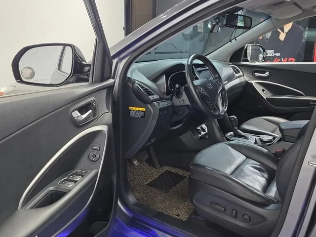 Hyundai Santa fe 2.2 CRDI 4WD - САМО 30% АВАНС - автомобили, коли, обяви за нови и употребявани 9