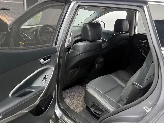 Hyundai Santa fe 2.2 CRDI 4WD - САМО 30% АВАНС - автомобили, коли, обяви за нови и употребявани 10