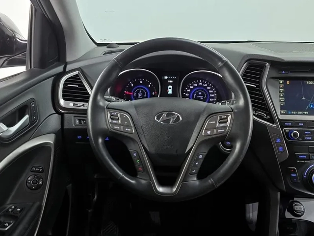 Hyundai Santa fe 2.2 CRDI 4WD - САМО 30% АВАНС - автомобили, коли, обяви за нови и употребявани 12