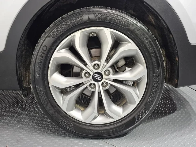 Hyundai Santa fe 2.2 CRDI 4WD - САМО 30% АВАНС - автомобили, коли, обяви за нови и употребявани 4