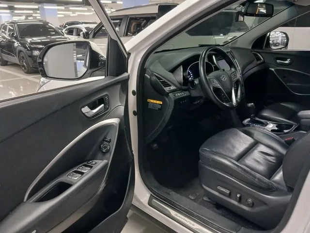 Hyundai Santa fe 2.2 CRDI 4WD - САМО 30% АВАНС - автомобили, коли, обяви за нови и употребявани 9