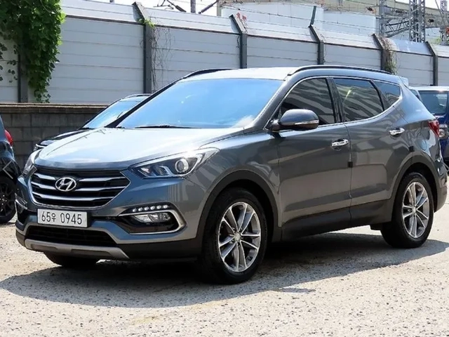Hyundai Santa fe 2.2 CRDI 4WD - САМО 30% АВАНС - автомобили, коли, обяви за нови и употребявани 0