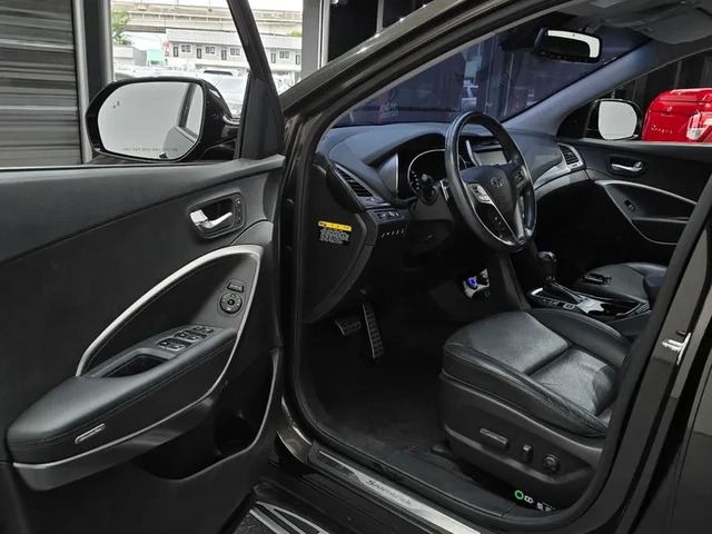 Hyundai Santa fe 2.2 4Wd Exclusive Special - САМО 30% АВАНС! - автомобили, коли, обяви за нови и употребявани 9