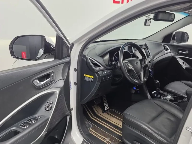 Hyundai Santa fe 2.2 4Wd Exclusive Special - САМО 30% АВАНС! - автомобили, коли, обяви за нови и употребявани 9
