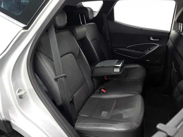 Hyundai Santa fe 2.2 4WD - автомобили, коли, обяви за нови и употребявани 10