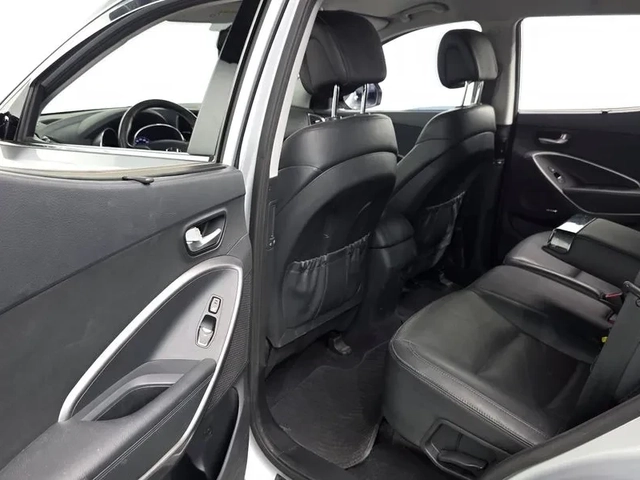 Hyundai Santa fe 2.2 4WD - автомобили, коли, обяви за нови и употребявани 11
