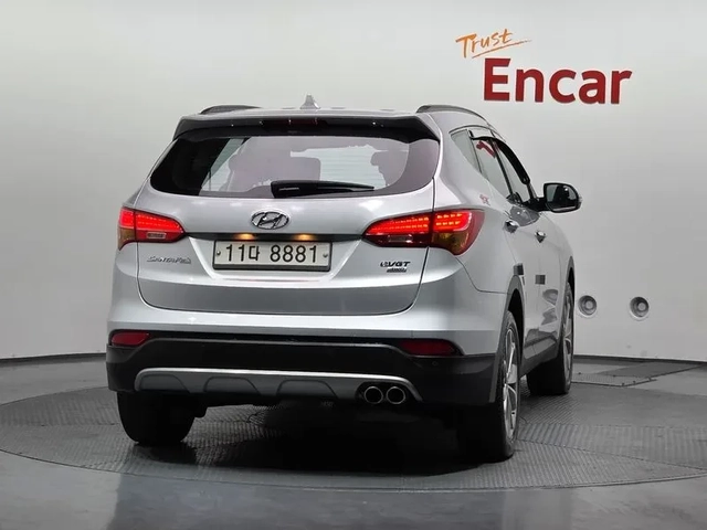 Hyundai Santa fe 2.2 4WD - автомобили, коли, обяви за нови и употребявани 3