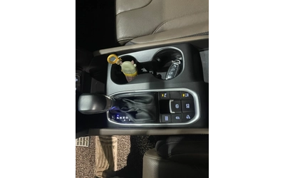 Hyundai Santa fe 2.2D ! 4WD ! Prestige ! - автомобили, коли, обяви за нови и употребявани 15