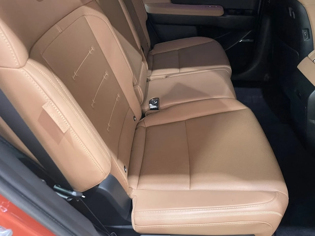 Hyundai Santa fe HEV 1.6 ! 2WD ! Calligraphy ! - автомобили, коли, обяви за нови и употребявани 12