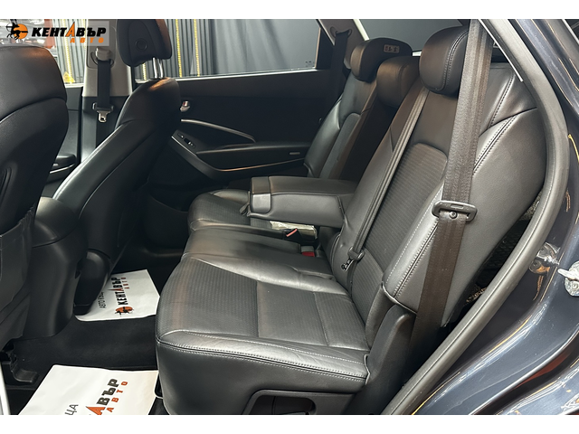 Hyundai Santa Fe Grand/2.2CRDi/Всички екстри - автомобили, коли, обяви за нови и употребявани 9