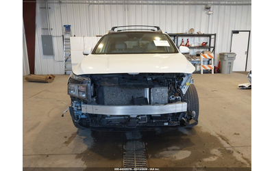 Hyundai SANTA FE HYBRID 1.6L I-4 DI, DOHC, VVT, TURBO, 178HP All Wheel Drive - автомобили, коли, обяви за нови и употребявани 12